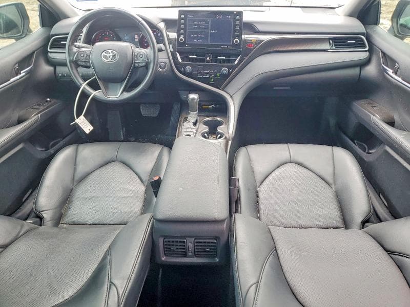 2022 TOYOTA CAMRY XSE 8