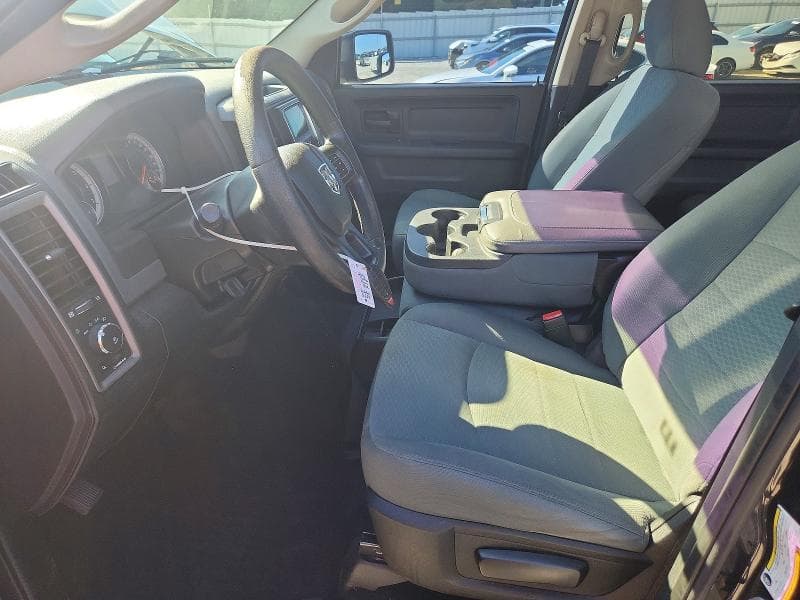 2016 RAM 1500 ST 7