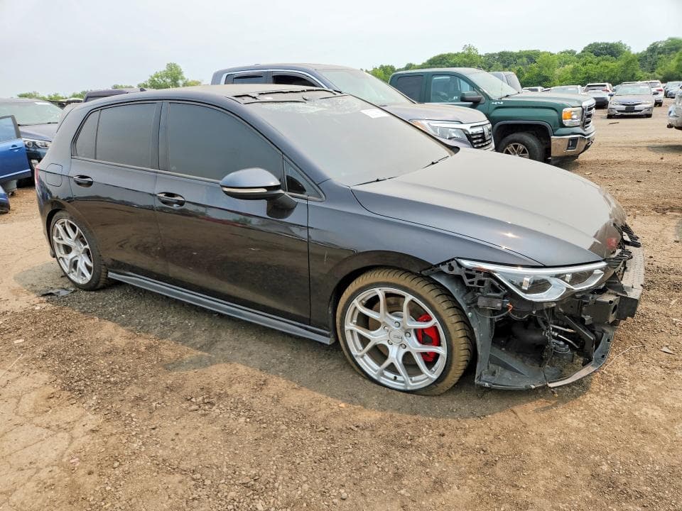 2022 VOLKSWAGEN GTI SE 4
