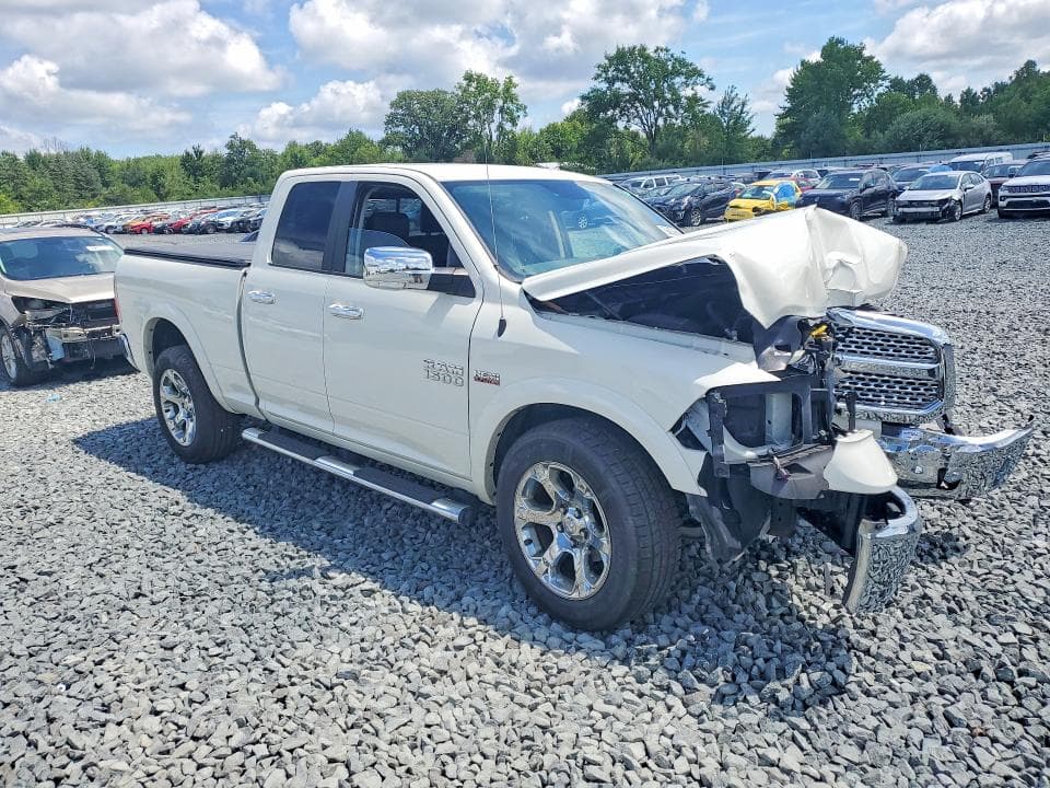 2017 RAM 1500 LARAMIE 4