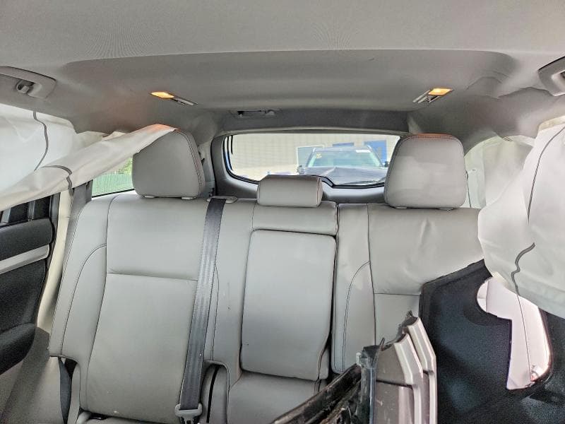 2019 TOYOTA HIGHLANDER XLE 10