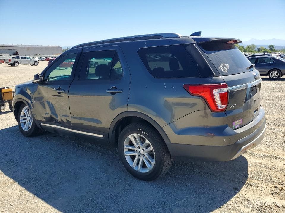 2017 FORD EXPLORER XLT 2