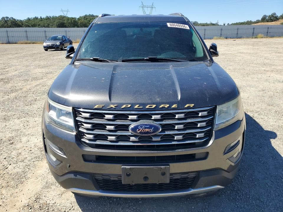 2017 FORD EXPLORER XLT 5