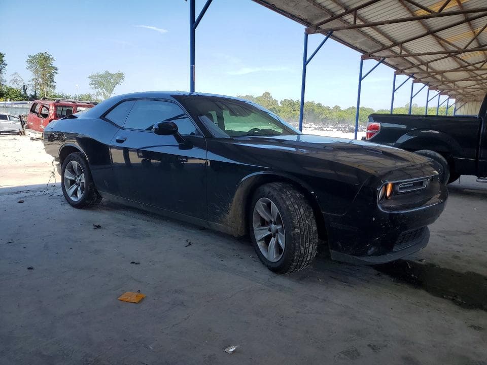 2016 DODGE CHALLENGER SXT 4