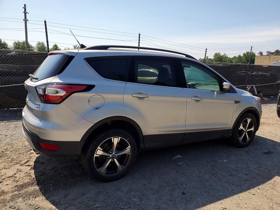 2018 FORD ESCAPE SEL 3
