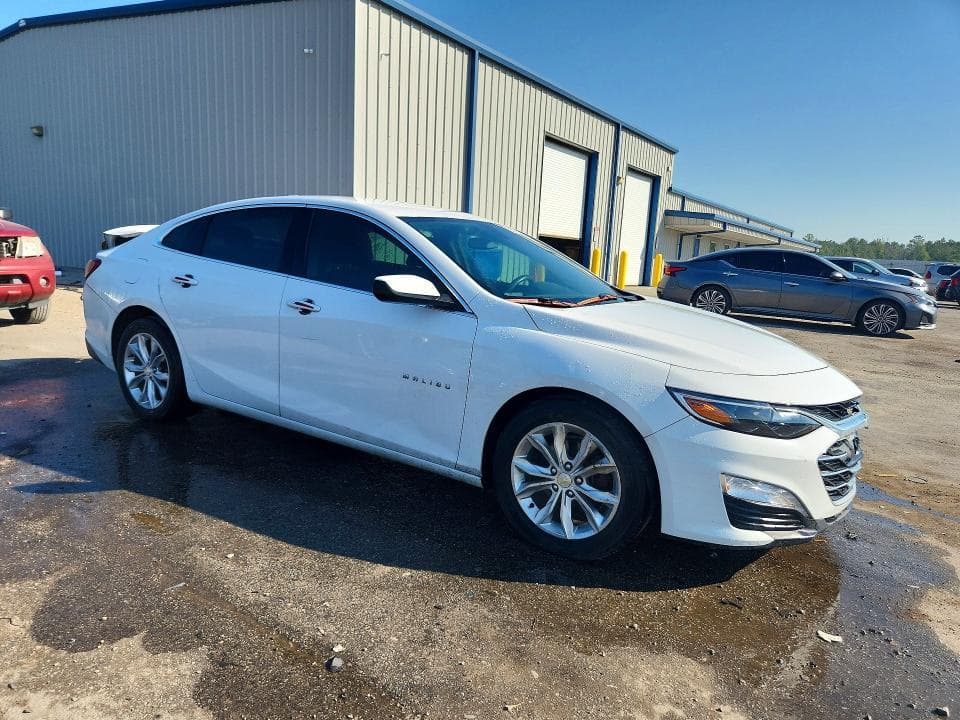 2020 CHEVROLET MALIBU LT 4
