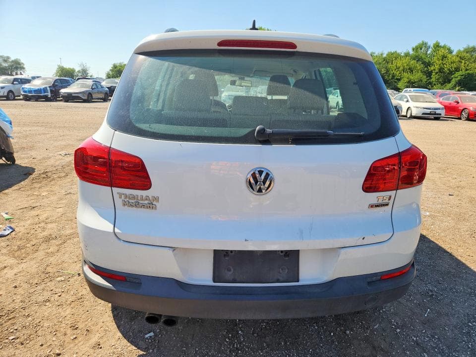 2017 VOLKSWAGEN TIGUAN S 6