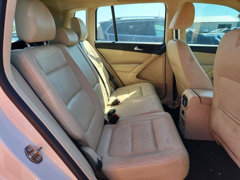 2017 VOLKSWAGEN TIGUAN S 10