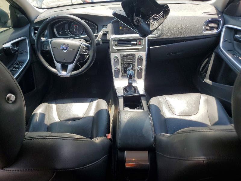 2017 VOLVO S60 PREMIER 8