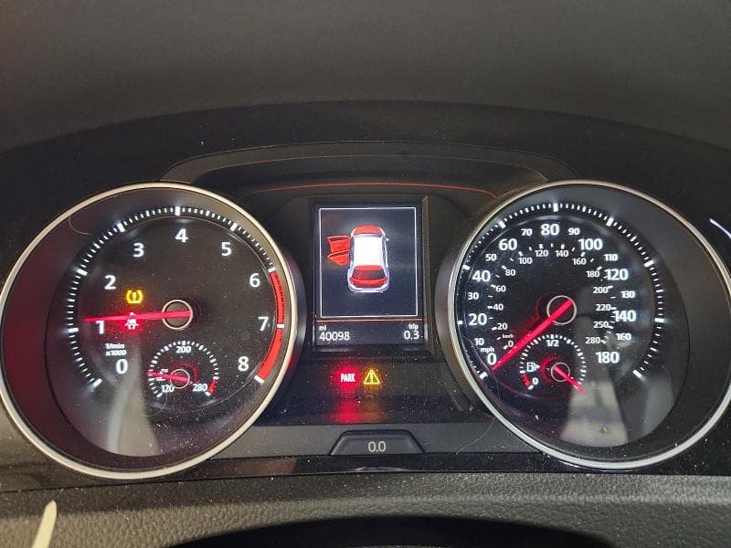 2019 VOLKSWAGEN GTI S/SE/AUTOBAHN/RABBIT EDITION 9