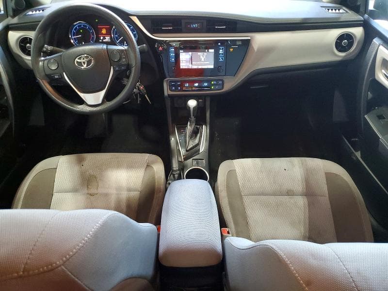 2017 TOYOTA COROLLA LE LE 9