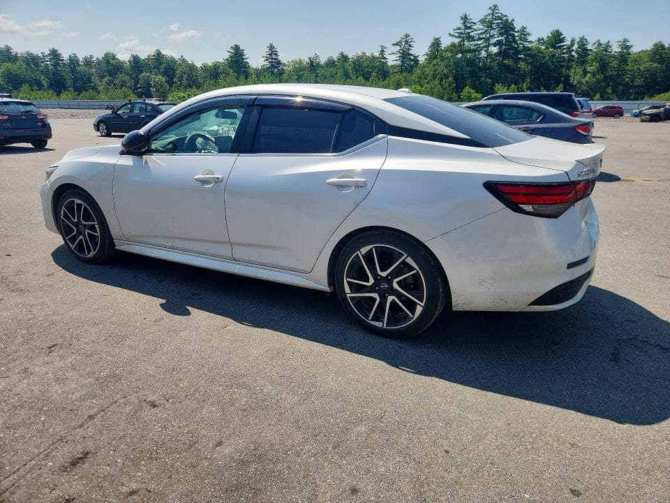 2024 NISSAN SENTRA SR 2