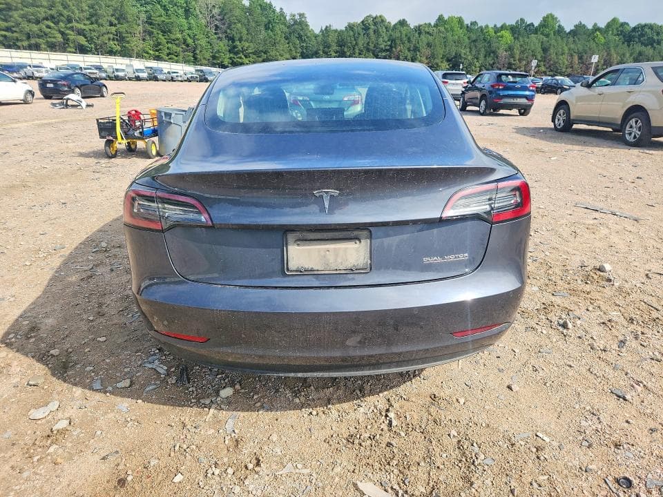 2020 TESLA MODEL3 6