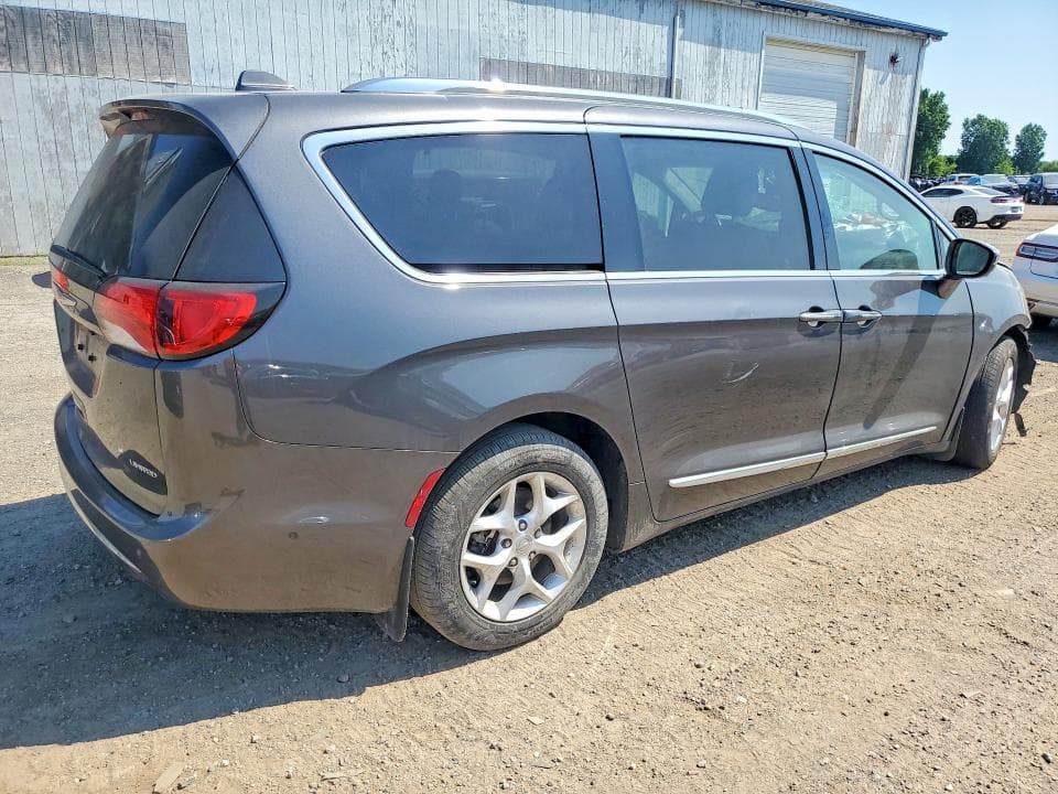 2020 CHRYSLER PACIFICA LIMITED 3