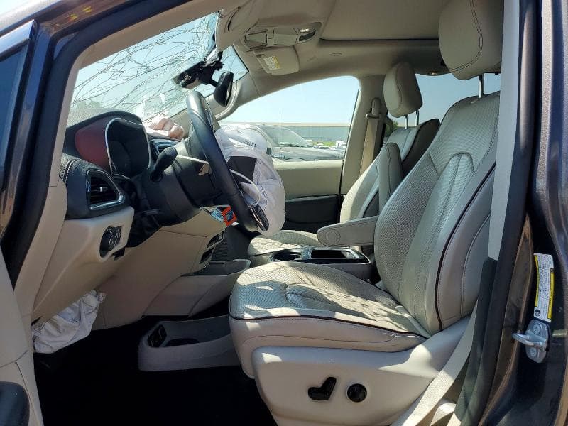2020 CHRYSLER PACIFICA LIMITED 7