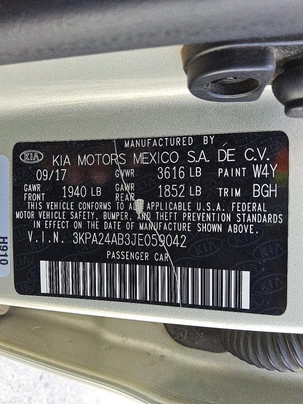 2018 KIA RIO S 12