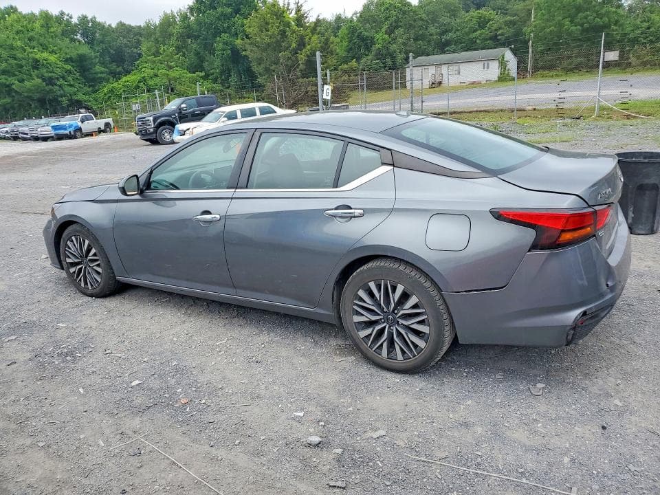 2023 NISSAN ALTIMA SV 2