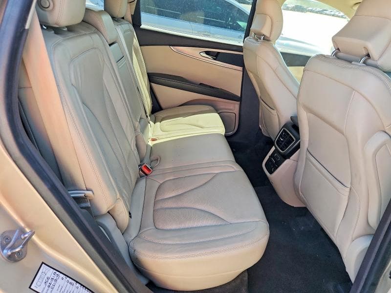2017 LINCOLN MKX RESERVE 11