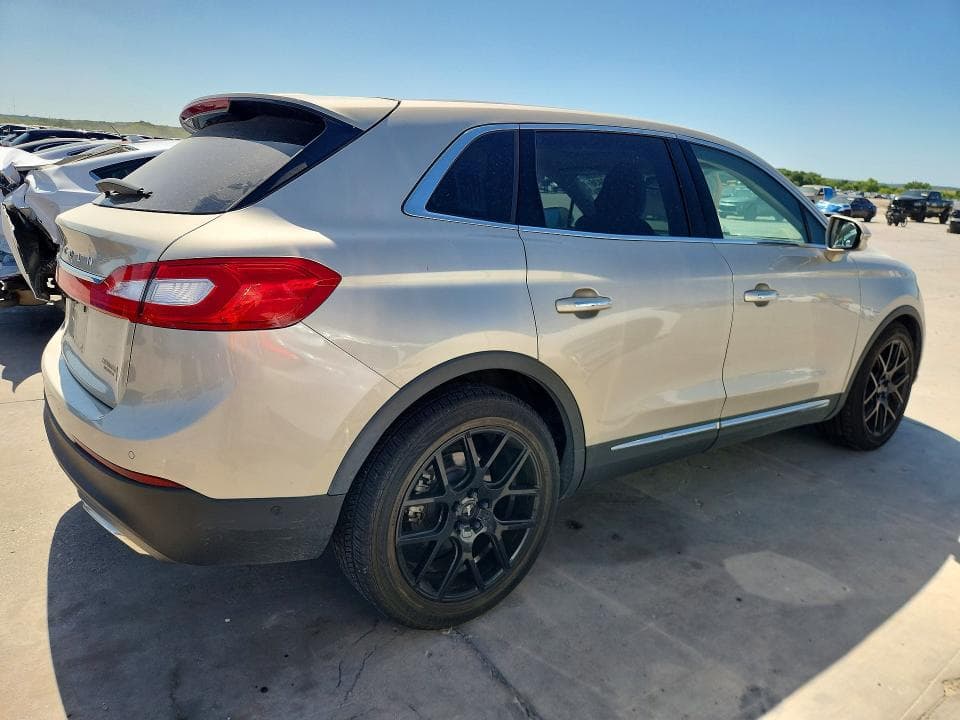 2017 LINCOLN MKX RESERVE 3