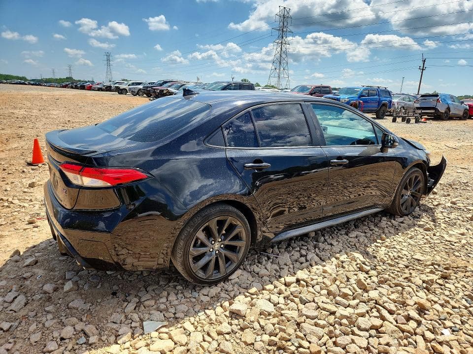 2024 TOYOTA COROLLA SE 3