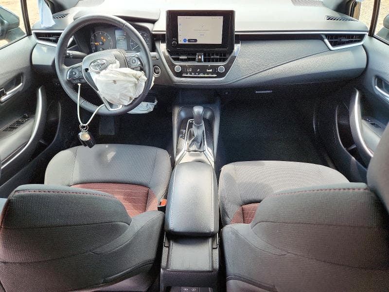 2024 TOYOTA COROLLA SE 8