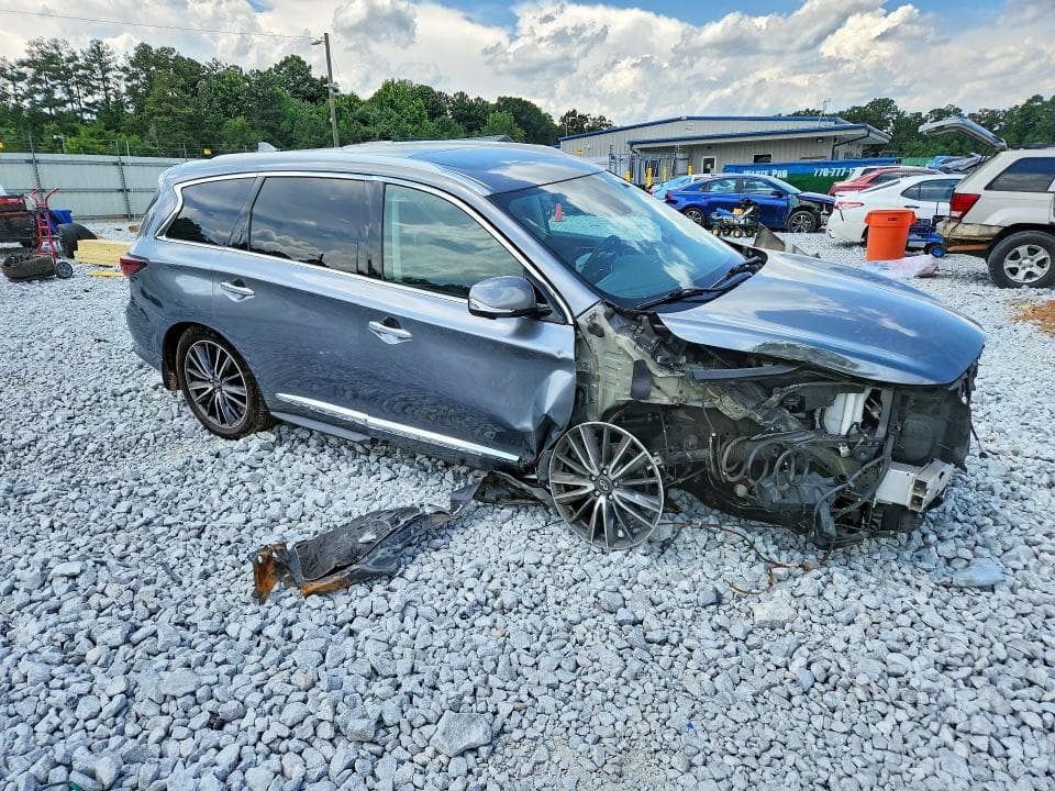 2019 INFINITI QX60 LUXE 4