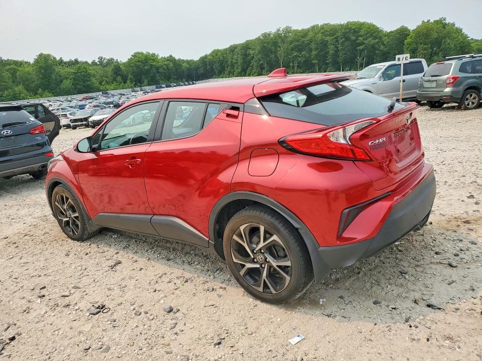 2021 TOYOTA C-HR XLE 2