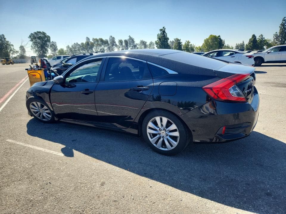 2018 HONDA CIVIC LX 2