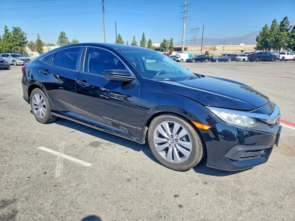 2018 HONDA CIVIC LX 4