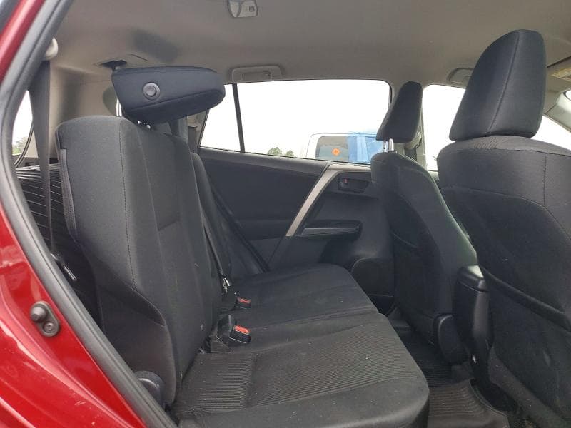 2018 TOYOTA RAV4 LE 11