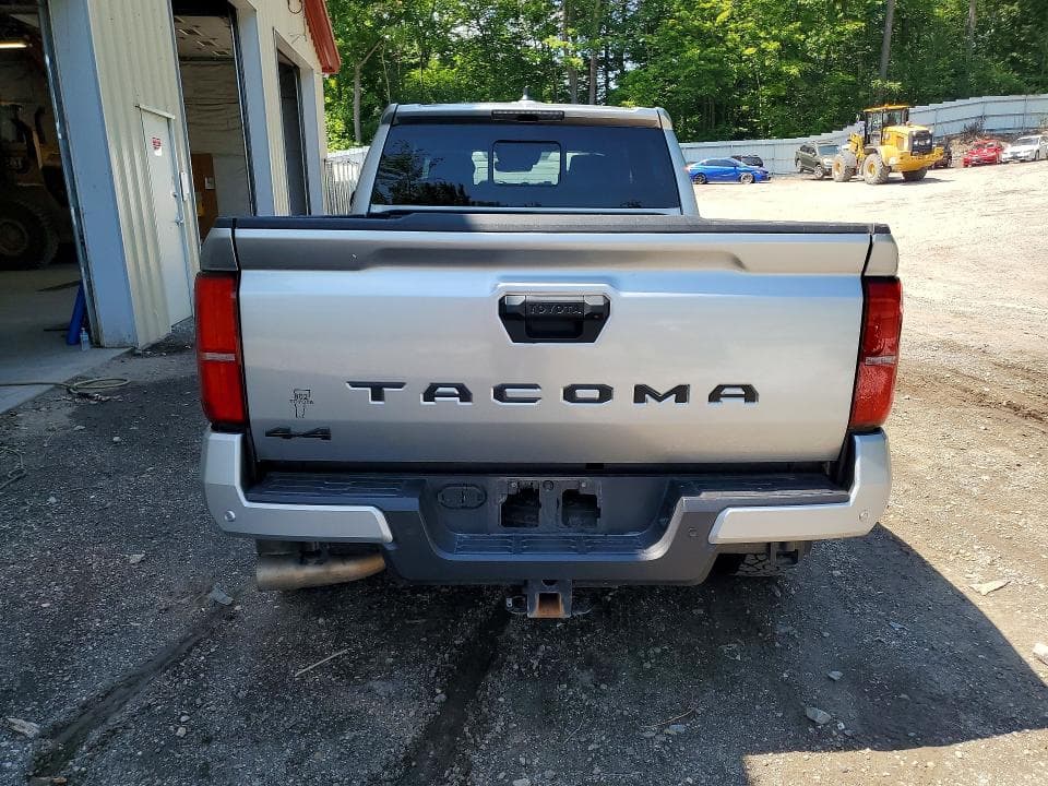 2024 TOYOTA TACOMA TRD OFF-ROAD TRD OFF-ROAD 6