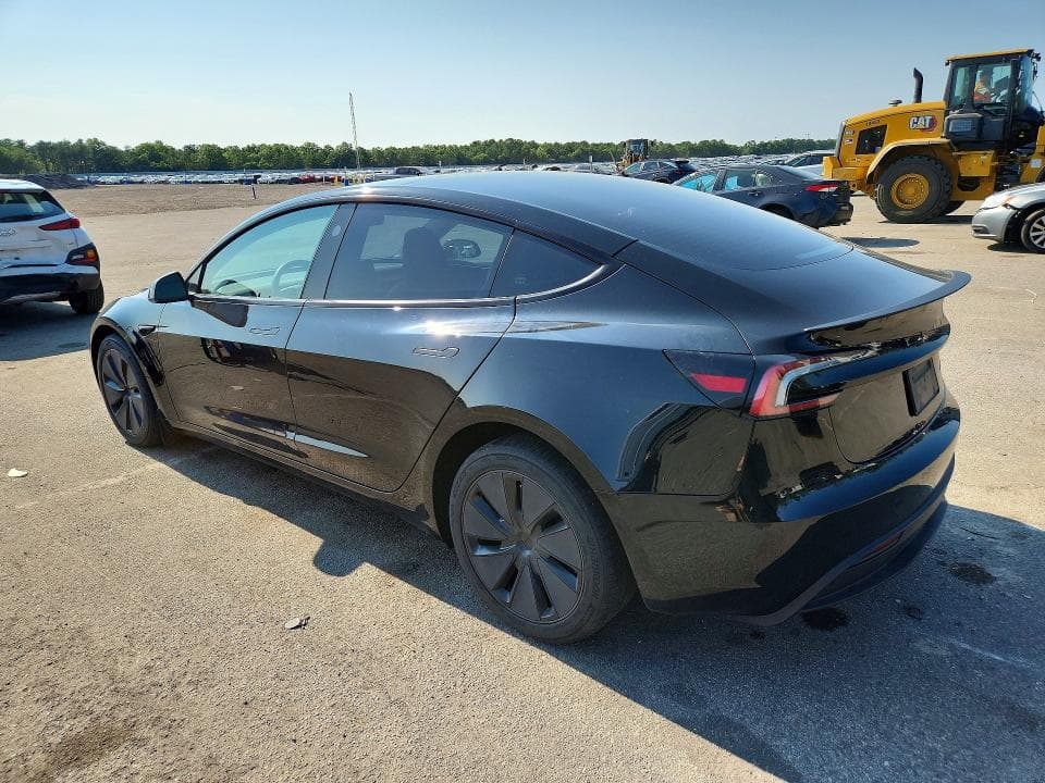 2024 TESLA MODEL 3 2