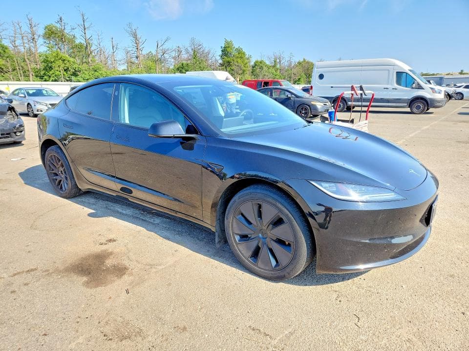 2024 TESLA MODEL 3 4