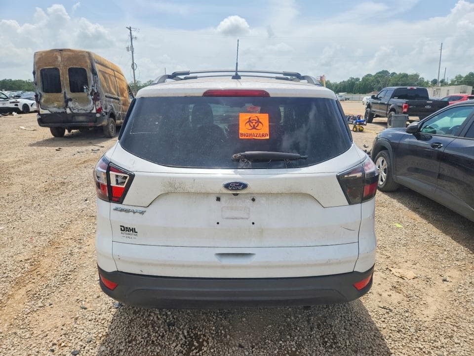 2017 FORD ESCAPE S S 6