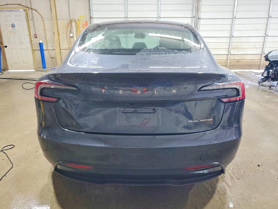 2024 TESLA MODEL 3 6