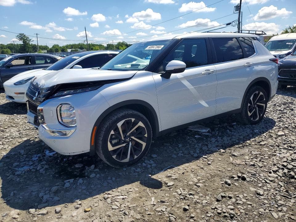 2024 MITSUBISHI OUTLANDER SE - 1