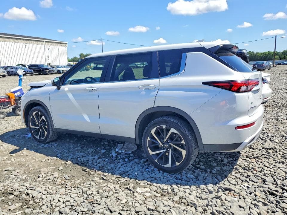 2024 MITSUBISHI OUTLANDER SE 2