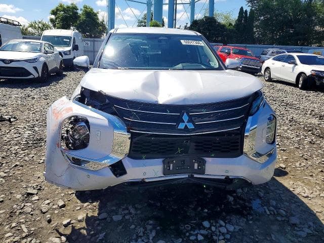 2024 MITSUBISHI OUTLANDER SE 5