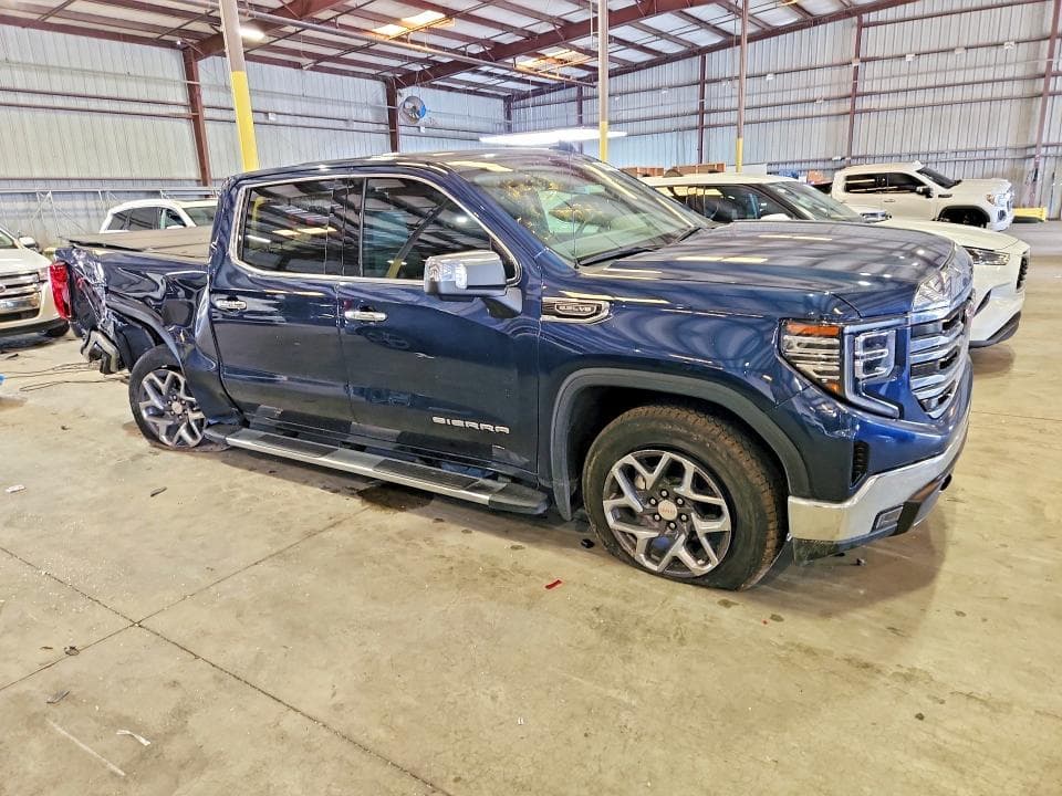 2023 GMC SIERRA K1500 SLT 4