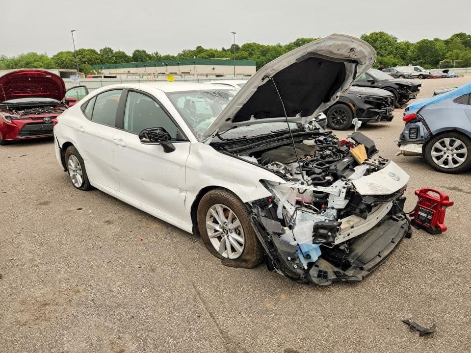 2025 TOYOTA CAMRY LE 4