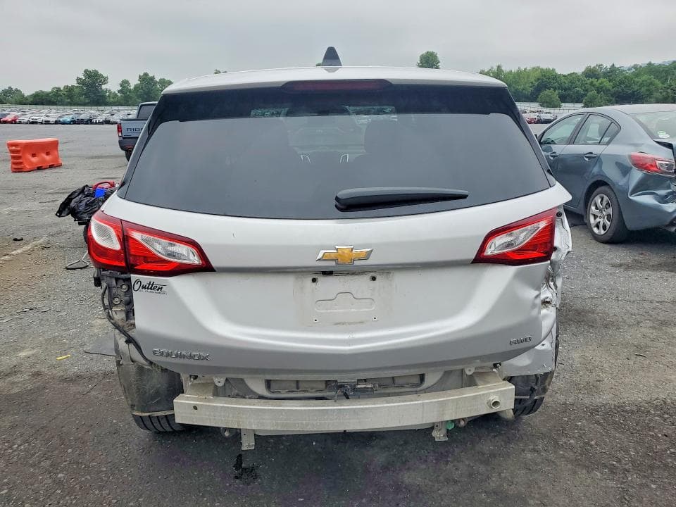 2020 CHEVROLET EQUINOX LS 6