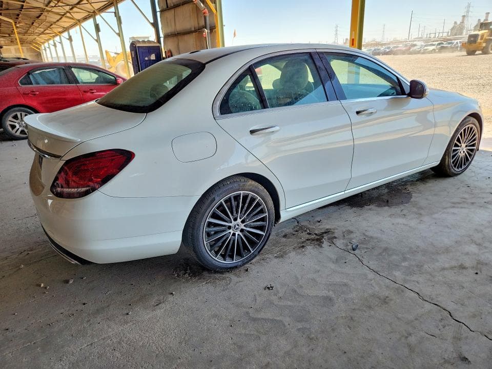 2019 MERCEDES-BENZ C 300 300 3