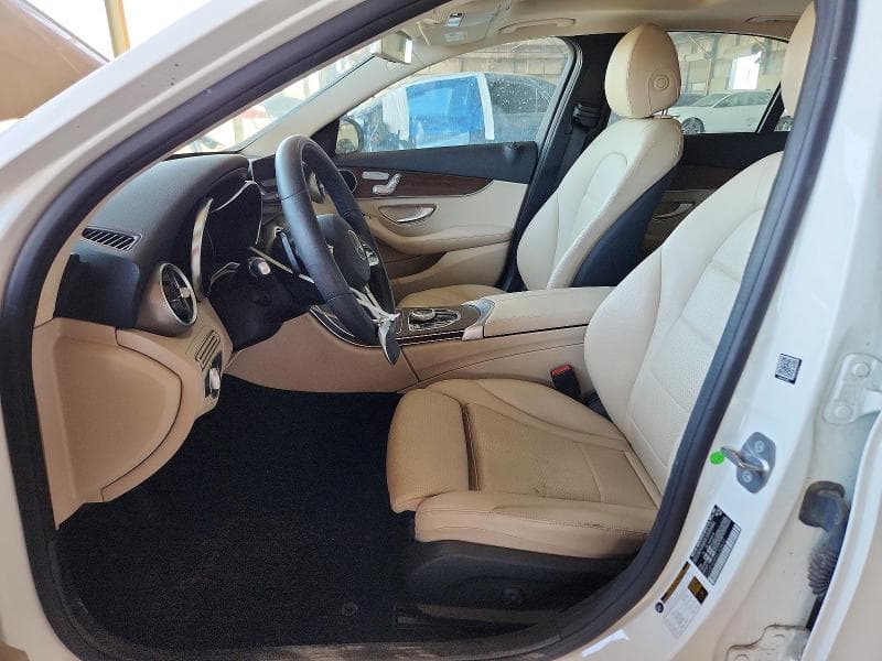 2019 MERCEDES-BENZ C 300 300 7