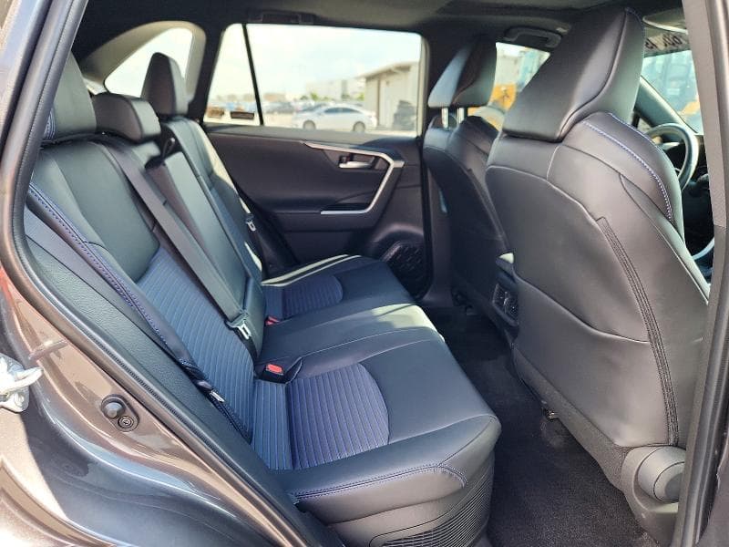 2024 TOYOTA RAV4 XSE 11