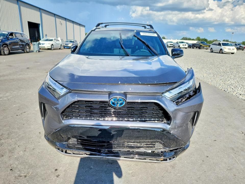 2024 TOYOTA RAV4 XSE 5