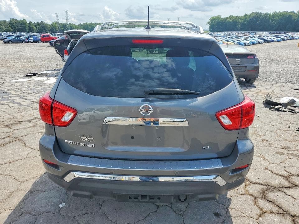 2017 NISSAN PATHFINDER SL 6