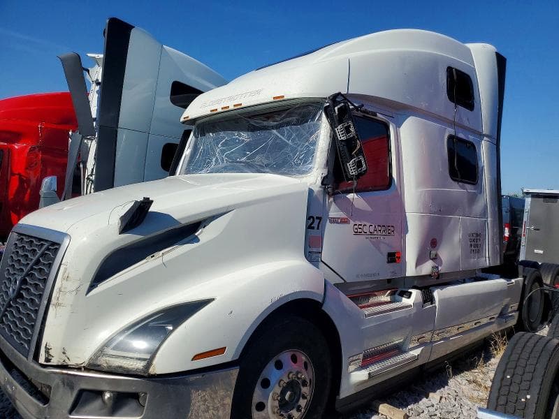 2019 VOLVO VNL SEMI TRUCK 14