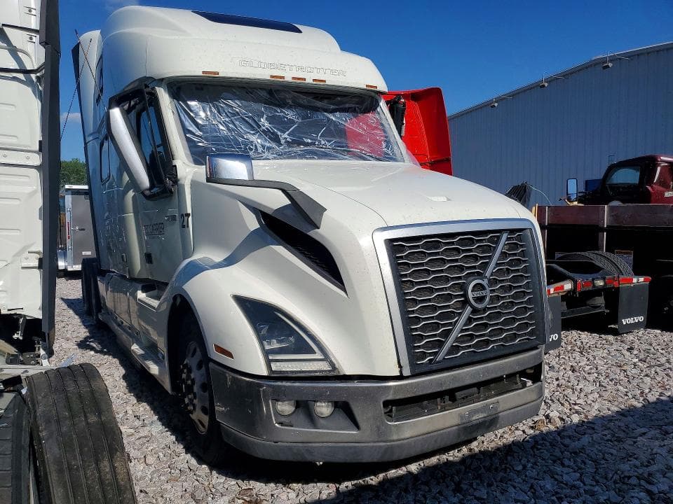2019 VOLVO VNL SEMI TRUCK 4