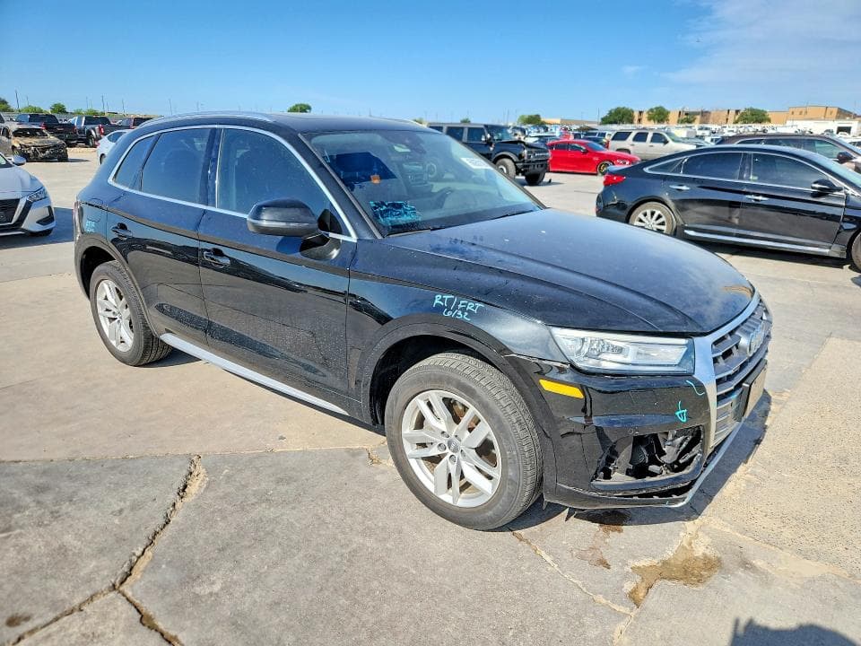 2020 AUDI Q5 PREMIUM/TITANIUM PREMIUM PREMIUM/TITANIUM PREMIUM 4