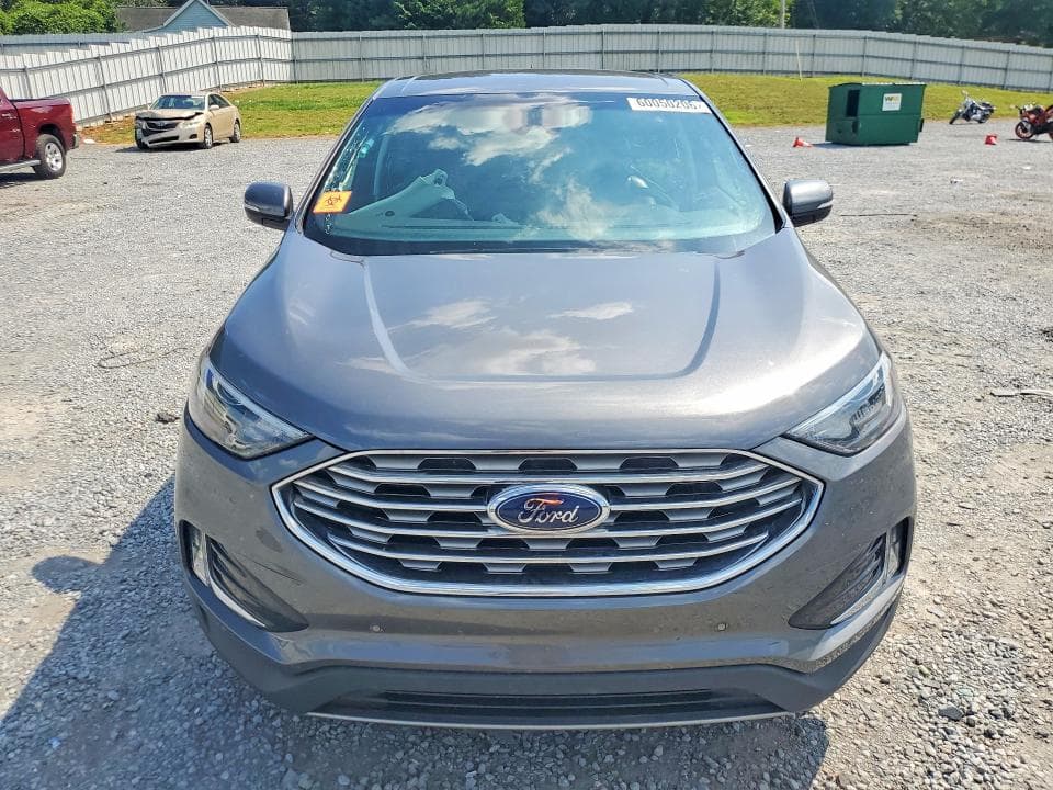 2022 FORD EDGE TITANIUM 5